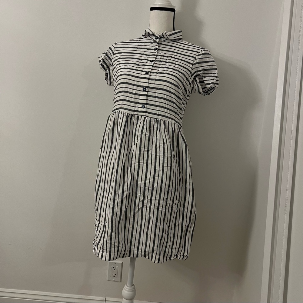 Esmara Dress Black & White Striped Linen Blend Viscose Short Sleeves Dress